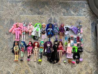 Monster High and Rainbow High Doll lot bundle