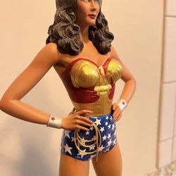 Limited Edition Wonder Woman Lynda Carter Sculpture Maquette Statue Tweeterhead