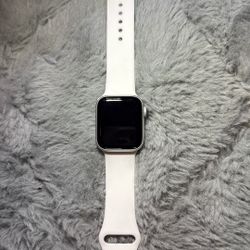 2020 Series 6 Apple Watch 40mm