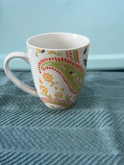 Rachael Ray White Ceramic Mug with Paisley Pattern