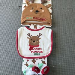 Baby’s first Christmas set