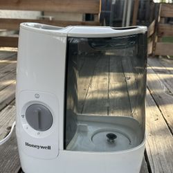 Hamilton Beach Humidifier 