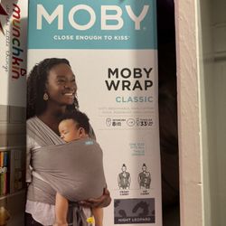 Moby Wrap Carrier 