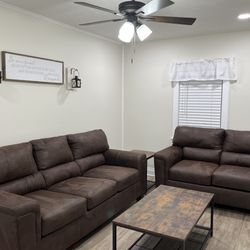 Couch & Loveseat set