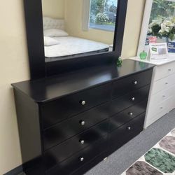 8 Drawer Black With Mirror 