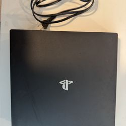 PlayStation 4 Pro 1 TB