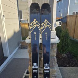 Salomon QST 99 Skis 174CM