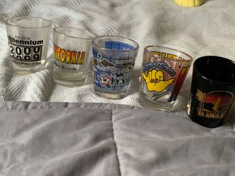 💰 BEST OFFER WILL BE ACCEPTED ASSORTMENT OF SHOT GLASSES FRON MY ADVENTURES!