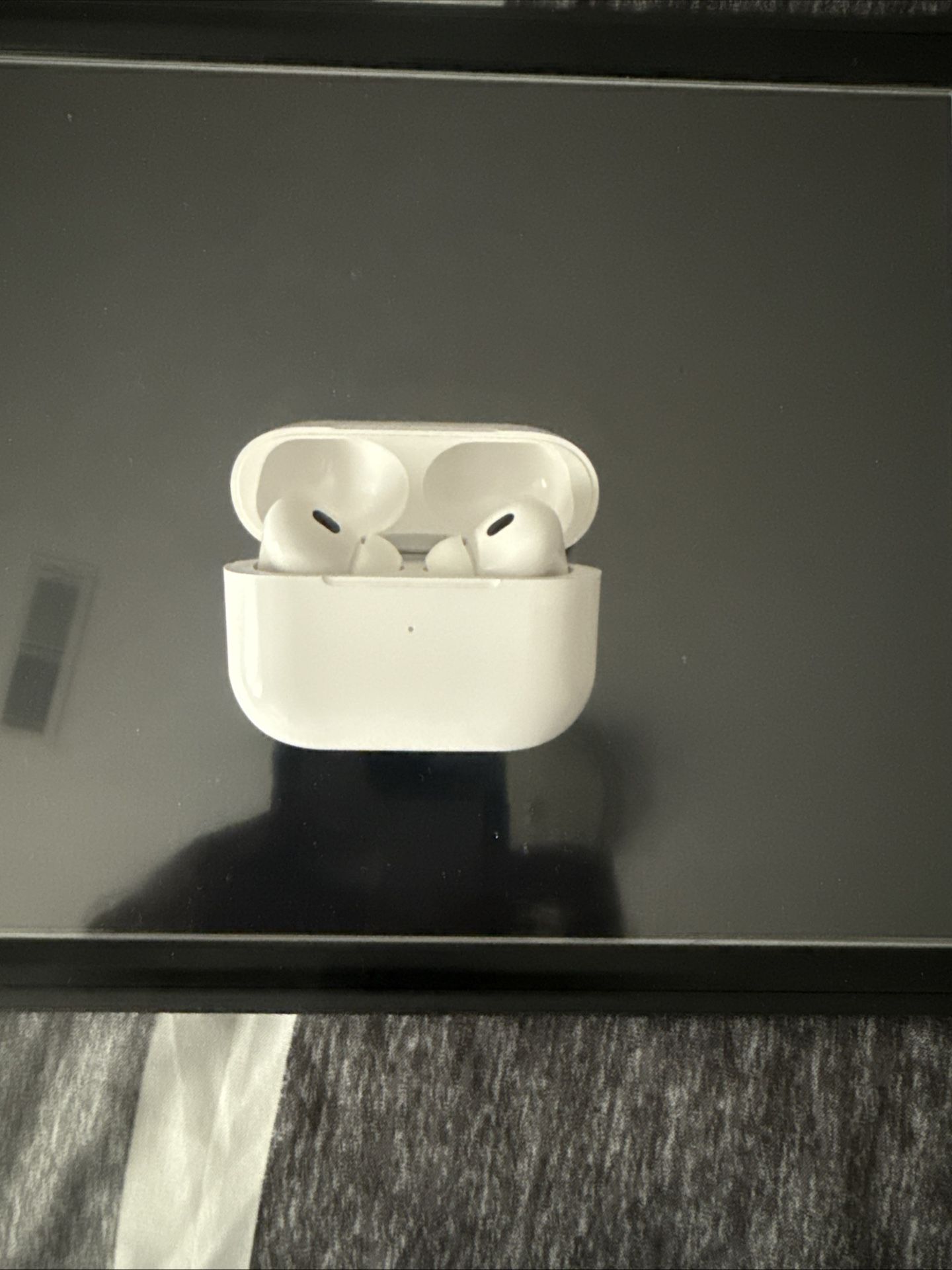 AirPods Pro 2 Flawless Condition