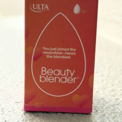 BRAND NEW BEAUTY BLENDER