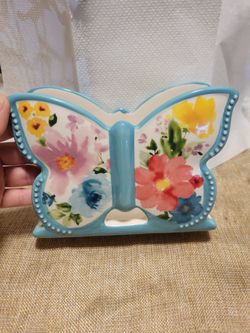 The Pioneer Woman Butterfly Floral Napkin Holder – Farmhouse Kitchen