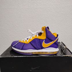 Nike LeBron 8