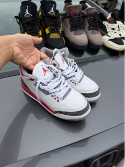 Air Jordan 3 Retro “Fire Red”