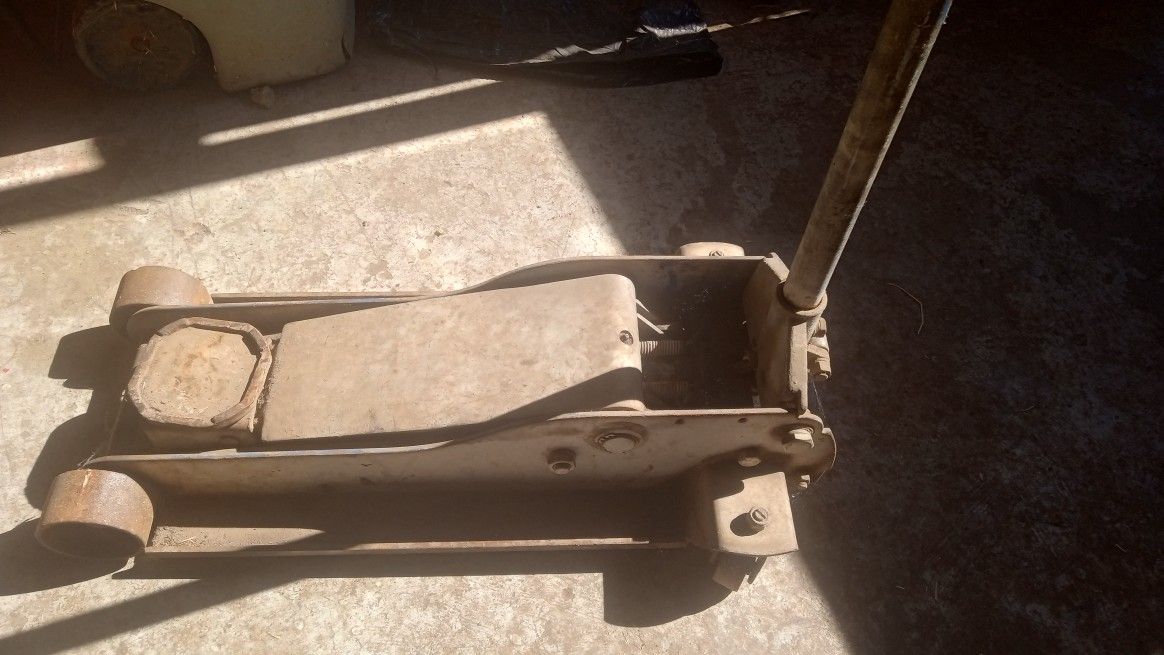 Para Levantar Carros Gato