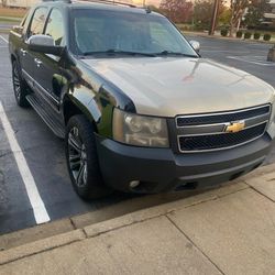 2013 Avalanche 