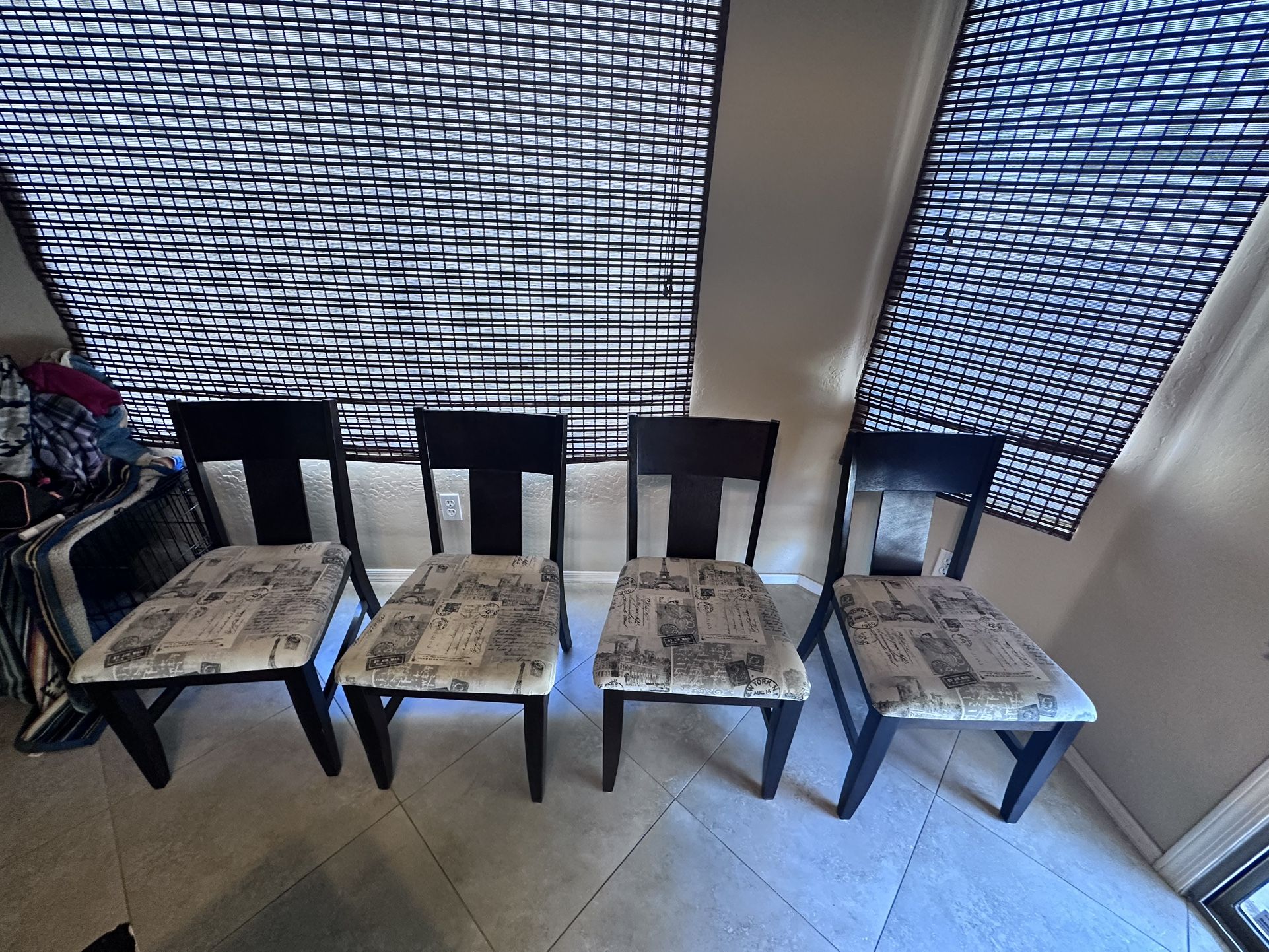 Kitchen Table With 4 Chairs