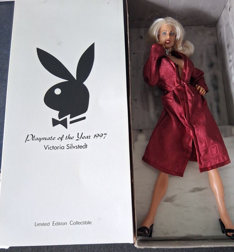 1996 PlayBoy Playmate Victoria Silvstedt Doll