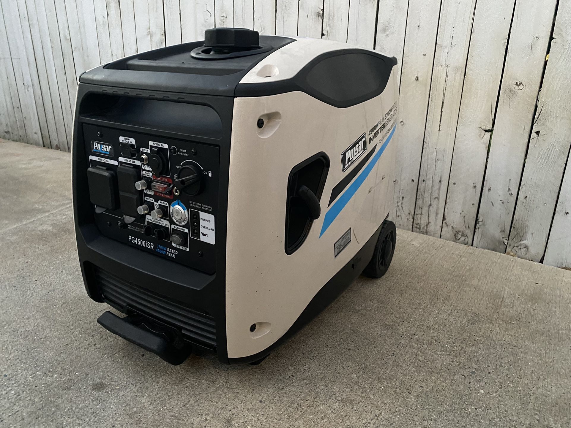 Pulsar 4500 Watt Ultra Quiet Inverter Generator. 650 for Sale in La