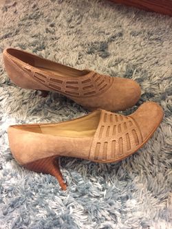 Clarks suede and wood. Woman heels