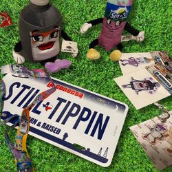 Still Sippin LaConnect Merchandise Bundle