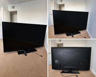 65” Insignia Smart TV – Excellent Condition – $250 OBO