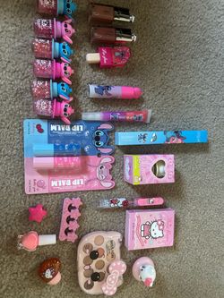 Kids make up