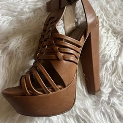 Leather Brown High heels Size 5 1/2 