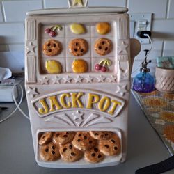Treasure Craft Cookie Jar 