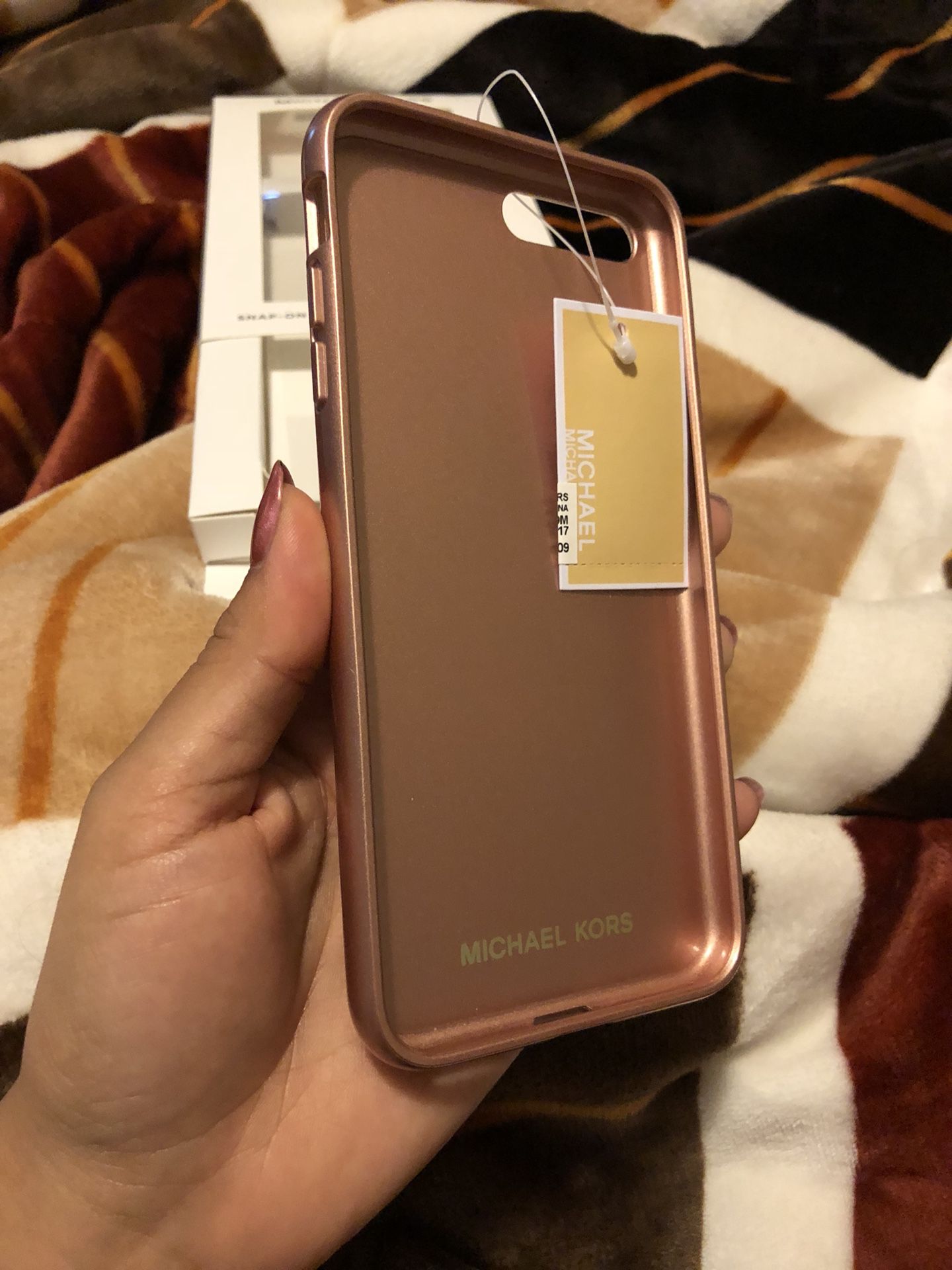 inch Aanmoediging pil Michael Kors iPhone plus phone case for Sale in Columbus, OH - OfferUp