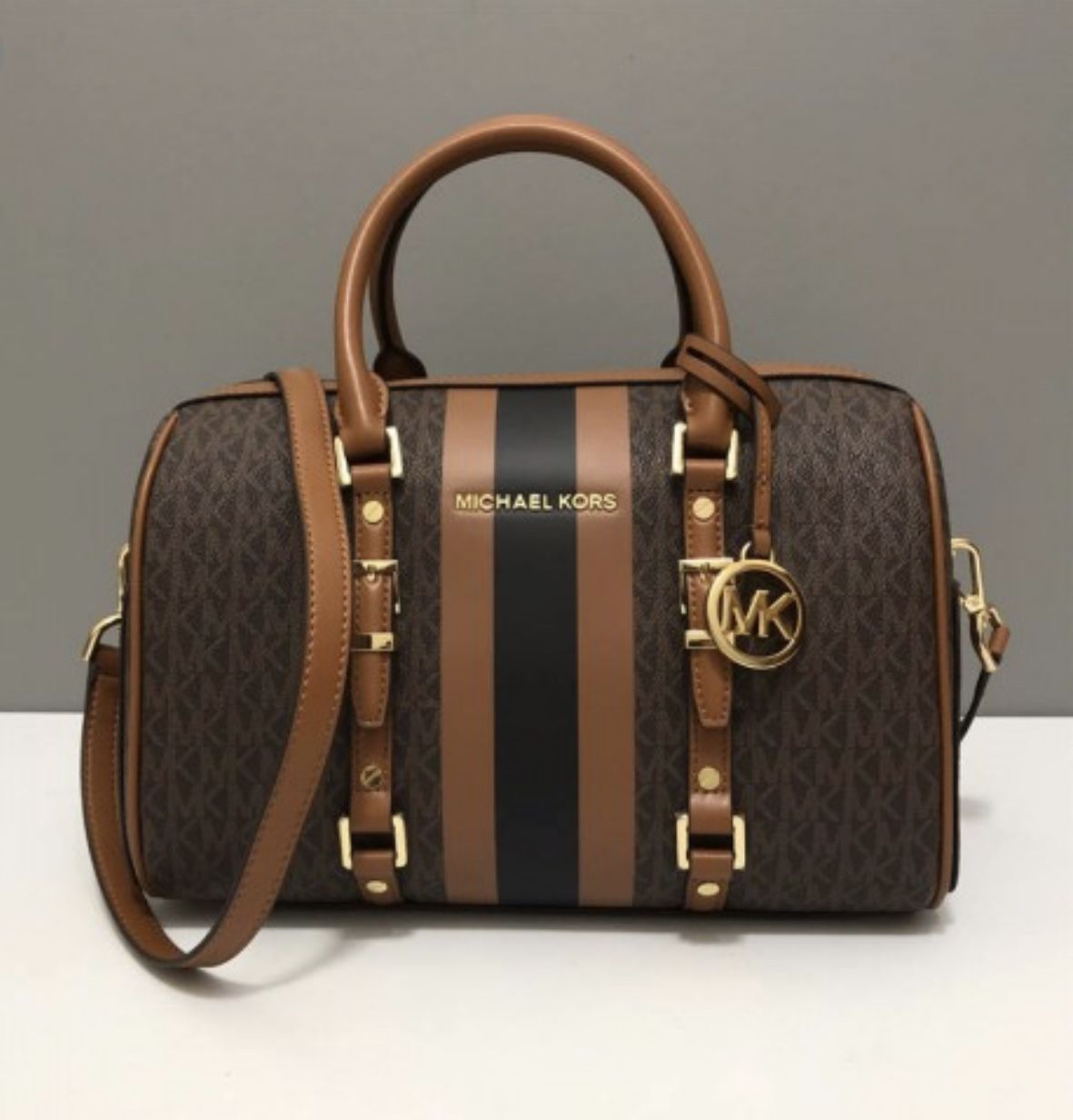 Michael Kors Bedford Crossbody travel Bag & Wallet
