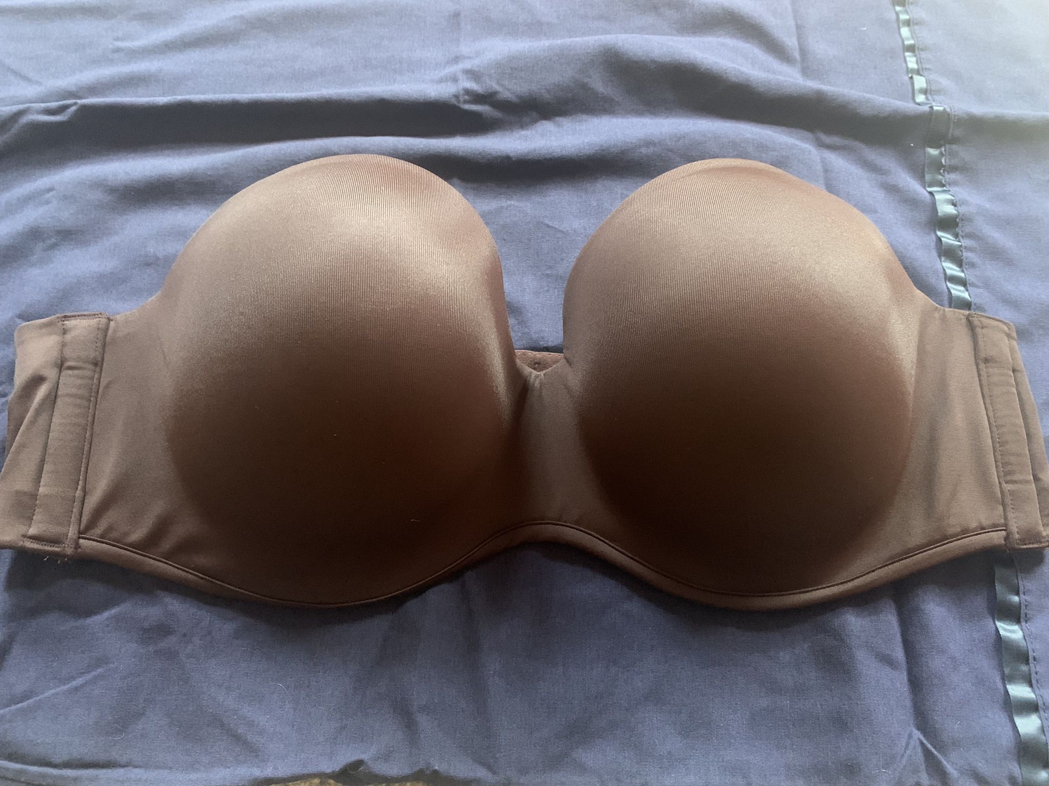 Cacique Wireless 40DD for Sale in Baltimore, MD - OfferUp