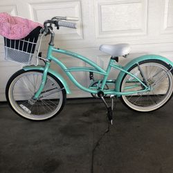 Girl’s Bike Size 20” 
