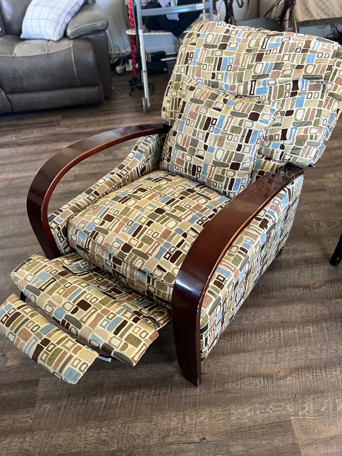 Recliner Sofa 