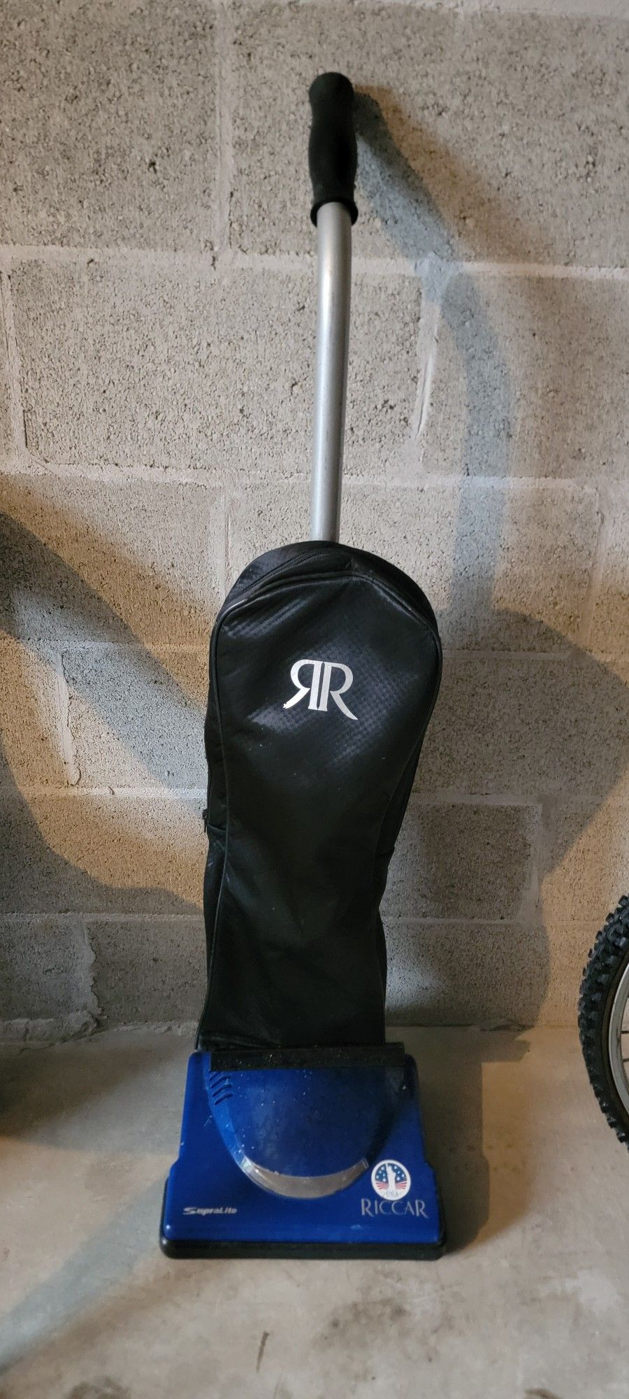 Riccar Vacuum Cleaner
