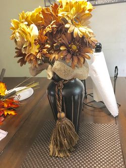 Brown and beige flower decor vase