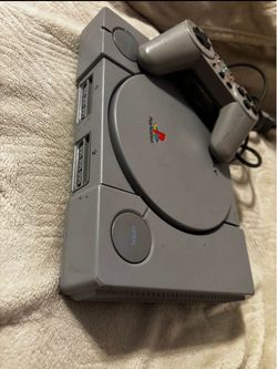 Sony PlayStation 1 Console with 2 Controller