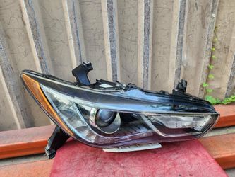 2016 2017 2018 Infiniti QX60 Passenger Side Headlight