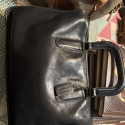 Vintage Soft Blk Leather Coach Purse