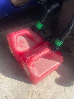 1 Gallon Gas Cans