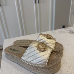 Women’s Size 8 Valentino Heels