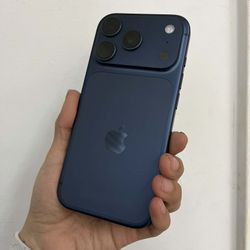 IPhone 17 Pro 256gb Unlocked 💙