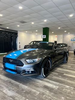 Ford Mustang Convertible