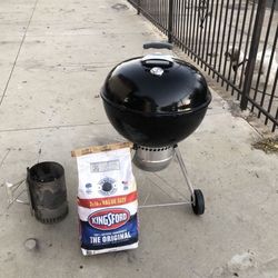 Weber charcoal grill. Asador Weber 22” para usarse con carbón