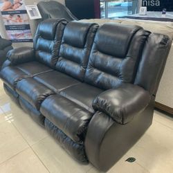 [SPECIAL] Vacherie Black Reclining Sofa