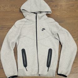 Grey Nike Tech