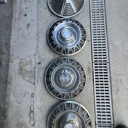 HubcapsFor Mustang 