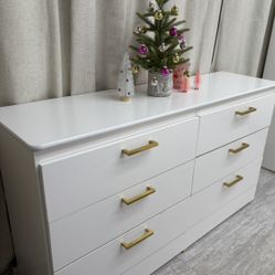 Beautiful White 6 Drawer Dresser For Sale🎄