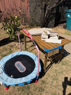 Free stuff! Trampoline,