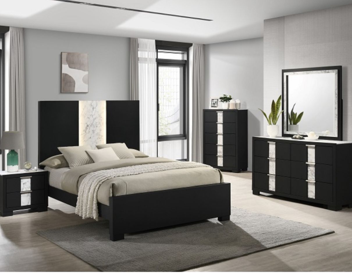 4 Pc Queen Bedroom Set