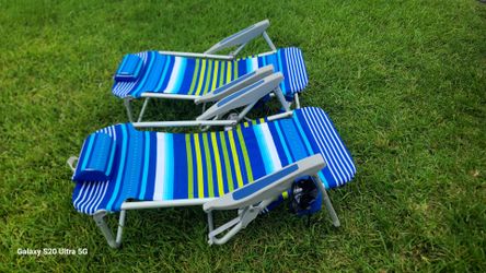 2 RIO beach chairs , backpack, lay flat ,lightweight